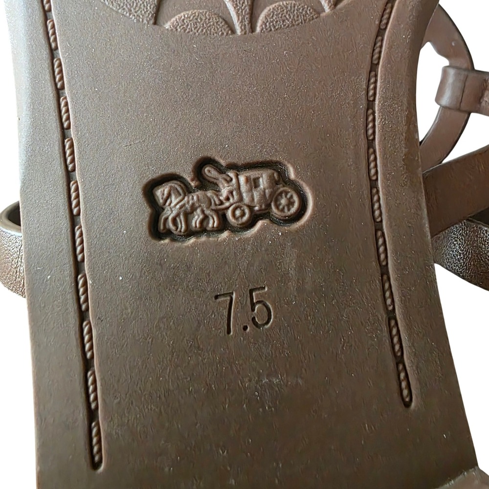 Coach Jaci Womens Brown Leather Logo Medallion Thong Flat Sandals Size 7.5 - Picture 2 of 6
